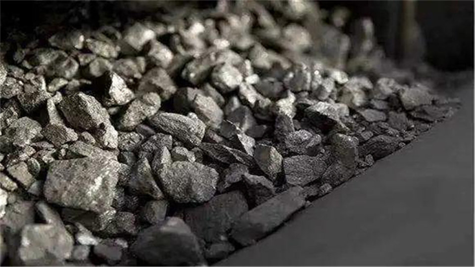 铁矿石价格暴涨，中国钢企该何去何从？
